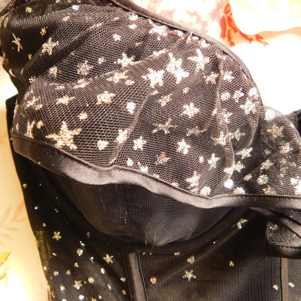 Sparkly Mesh Ruffle Corset Bra - Picture 3 of 5